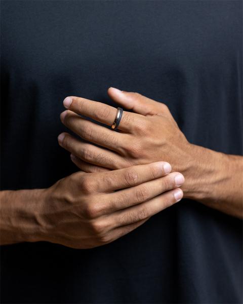 6 mm vergoldeter Titan- und Carbonring - Astrum Gold